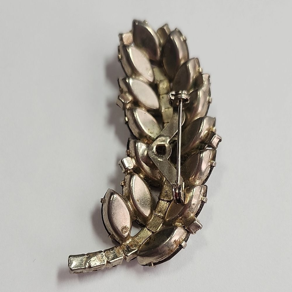 Mid Century Root Beer AB Crystal Rhinestone Brooch - Picture 4 of 8